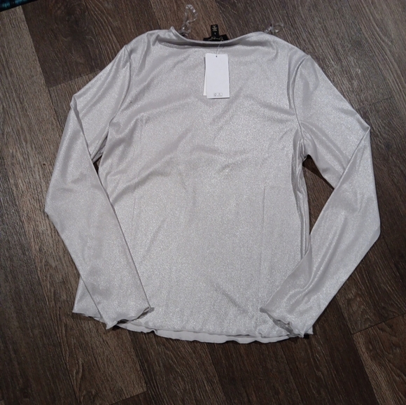 Jessica Simpson Silver Long Sleeve Fitted Blouse - Picture 5 of 5